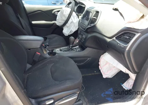 2020 Jeep Cherokee Latitude Fwd из США, поврежденный, VIN 1C4PJLCB7LD521854